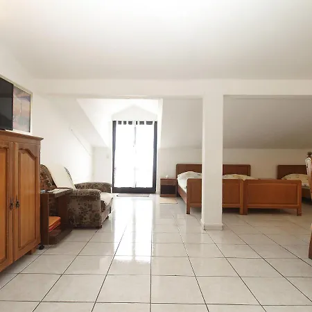 Drago 2039 Apartment *