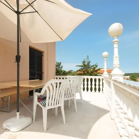 Drago 2039 شقة بنجول