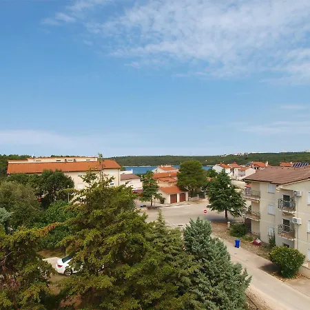 Drago 2039 بنجول