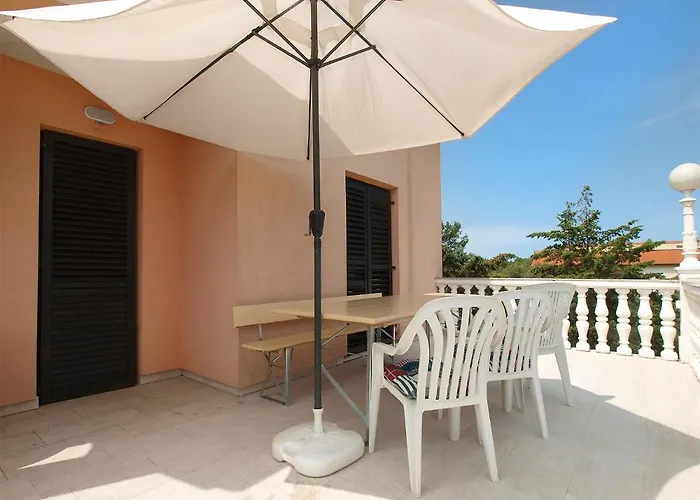 아파트 Drago 2039 반졸레