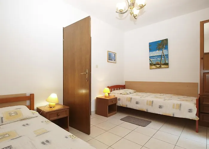 Drago 2039 아파트 반졸레