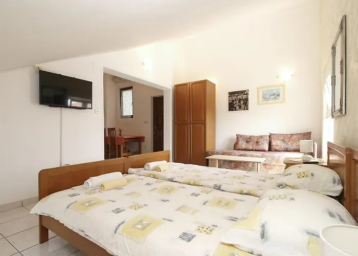 Drago 2039 아파트 반졸레