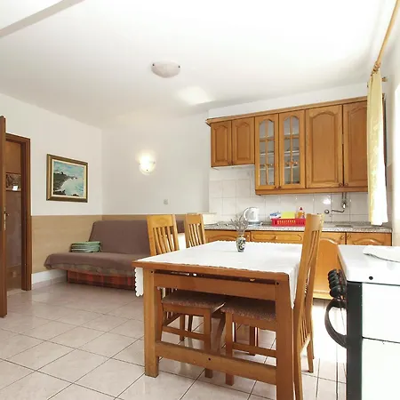 Drago 2039 * Banjole