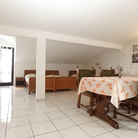 Drago 2039 Apartman Banjole